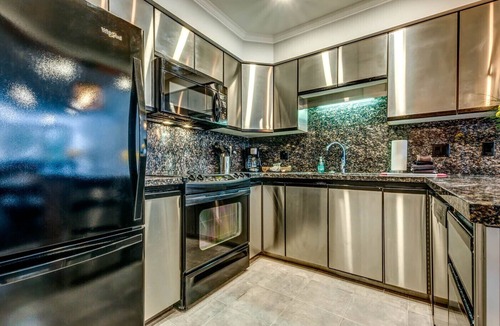 Upper Village Condo | Acer Vacations | Clean Family Oriented 2 Bed 2 Bath |Ski-in Ski-out | Sleeps 8 | Greystone Lodge