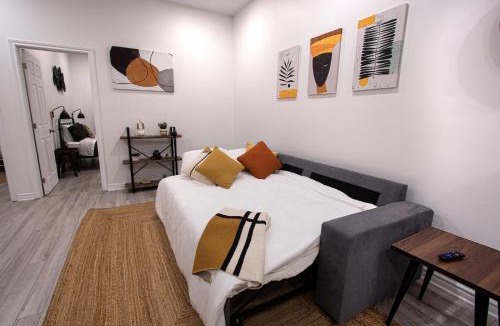 Milton Park Apartment | AFRICA - SelfCheckIn - Plateau - St-Laurent