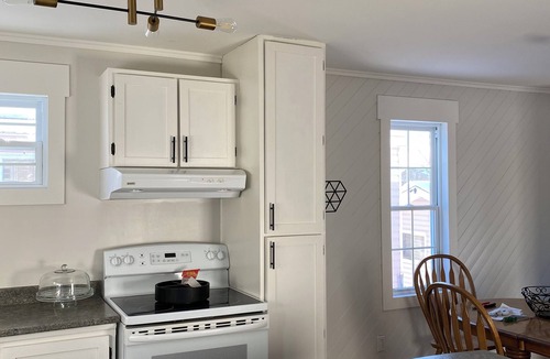 Happy Valley - Goose Bay House | Air Conditioned 2 Bedroom 2 Bathroom Pet Friendly House