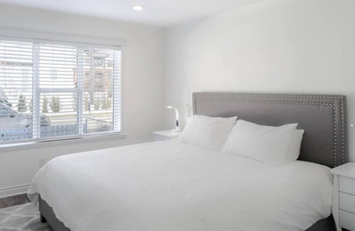 Okanagan-Similkameen House | Alexander Beach House Okanagan