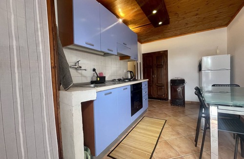 Pellio Intelvi Apartment | Alexander Place Chestnut