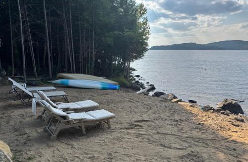 Madawaska Valley Villa | Algonquin Park,Sunset Paradise with Private Beach