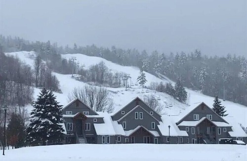 Calabogie Condo | All season Chalet at Calabogie Peaks Resort