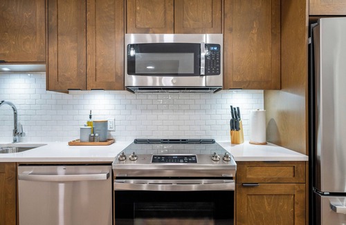 Copperstone Resort Apartment | All Year Heated Pool & Tub! New!