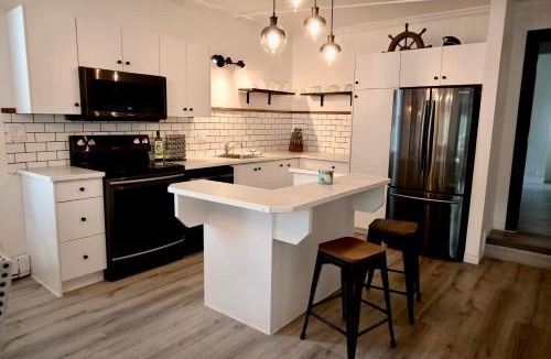 Alma Apartment | Alma 2 bedroom Sleeps 6
