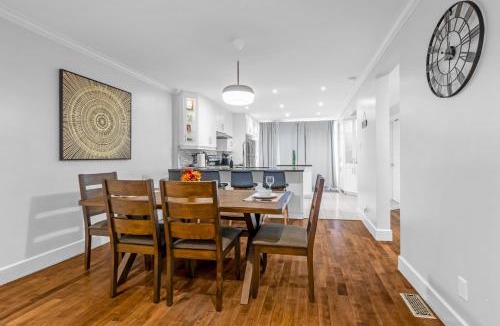 Vieux-Rosemont Apartment | Amazing 3-Bedrooms in Rosemont - Montreal