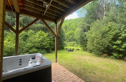 Amherst House | Amazing 4 bed M-Tremblant region