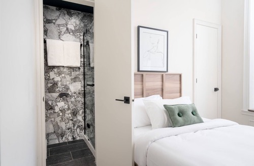 Latin Quarter Apartment | Amazing Fully Renovated Room