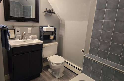 Lorneville Hotel | Amherst Shore Country Inn