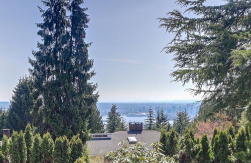 West Vancouver House | An Immaculate Family House in West Vancouver