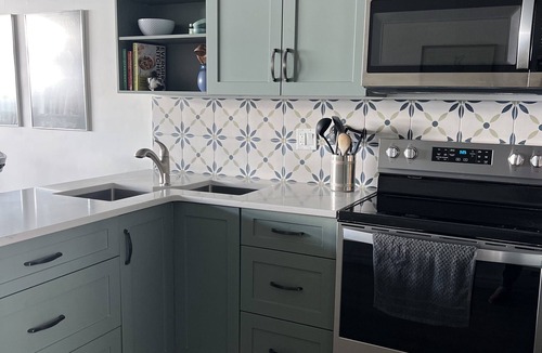 Yellow Point Condo | Anchor's End at Inn of the Sea. Ocean front, ground floor condo. Pet friendly.