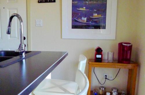 Regional District of Nanaimo House | AnnArthur Guest House