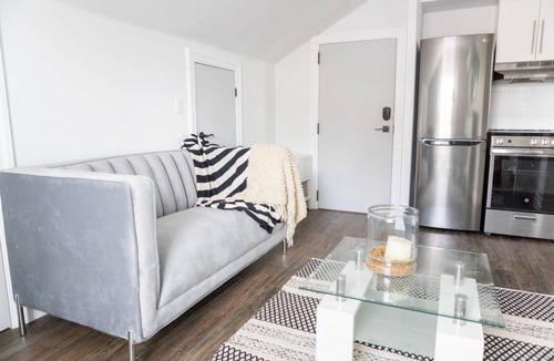 Burlington Apartment | Apartment ∙ 1 bedroom ∙ 2 guests