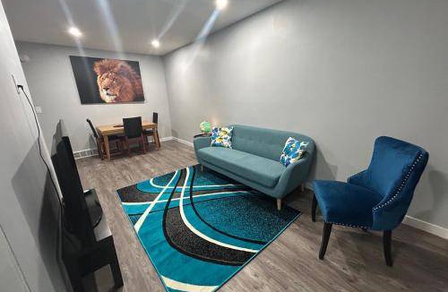 Highland Park Apartment | Apartment ∙ 2 bedrooms ∙ 4 guests