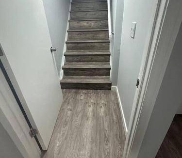 Highland Park Apartment | Apartment ∙ 2 bedrooms ∙ 4 guests