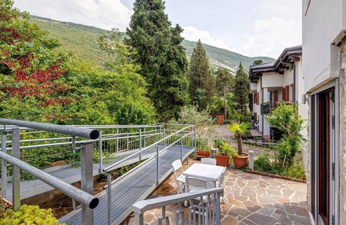 Torbole sul Garda Apartment | Apartment 'Bilocale Ulrica' with Lake View and Wi-Fi