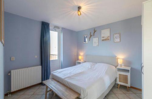Callantsoog Apartment | Apartment in Callantsoog with Dune Views