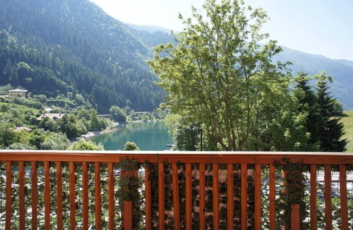 Molveno Apartment | Apartment 'Le Coccinelle' with Sea View and Balcony