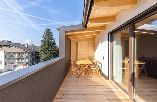 Fie allo Sciliar Apartment | Apartment 'Panorama Loft Dolomites' with Mountain View, Private Terrace and Wi-Fi