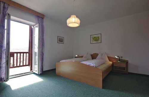 Pianizza Di Sopra Apartment | Apartment 'Weingut Hochleiten Latemar' with Mountain View, Balcony and Wi-Fi