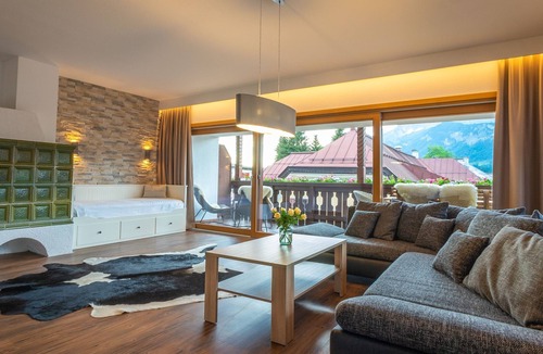 Sankt Johann in Tirol Apartment | Appartement mit Blick auf den Wilden Kaiser by Interhome