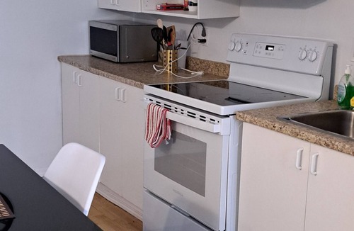 Hull Apartment | Appartement Privé à 2 min du Parlement D'ottawa