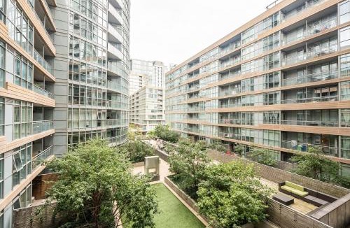 CityPlace Apartment | Aquamarine 2bd 2bath Condo with Balcony in DT