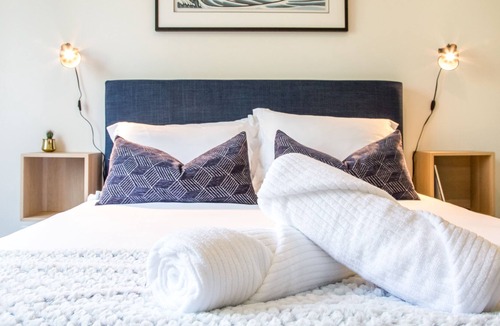 Revelstoke Bed & Breakfast | Arrows Edge Lodge