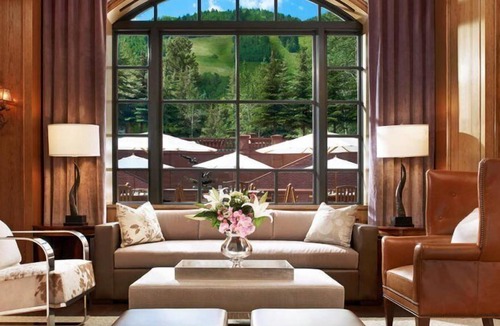 Downtown Hotel | Aspen St Regis Resort Hotel Room With 2 Queens
