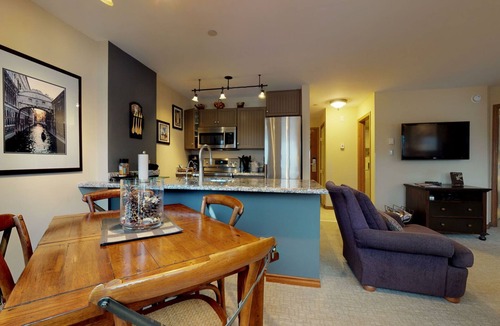 Upper Village Condo | Aspens #355 Prime Ski-in Ski-out Location! Pool, Hot tubs, BBQ, sleeps 4