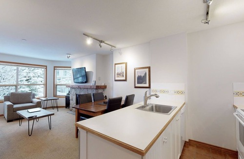Whistler Condo | Aspens #443 Prime Ski-in Ski-out Location! Pool, Hot tubs, BBQ, sleeps 4