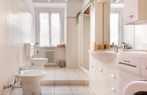 Como House | Astra-Timeless Elegance in Como City Center