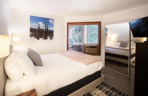 Village North House | Attractive Townhouse in Whistler Village with Hot Tub