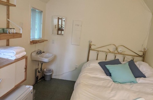 Petite-Riviere-Saint-Francois Hostel | Auberge de jeunesse du Domaine à Liguori