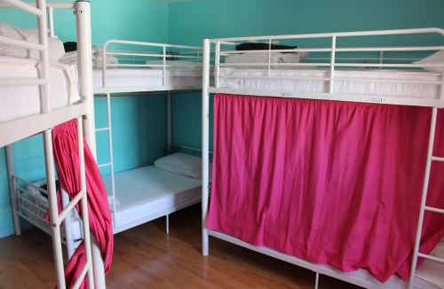 Old Montreal Hostel | Auberge Alternative
