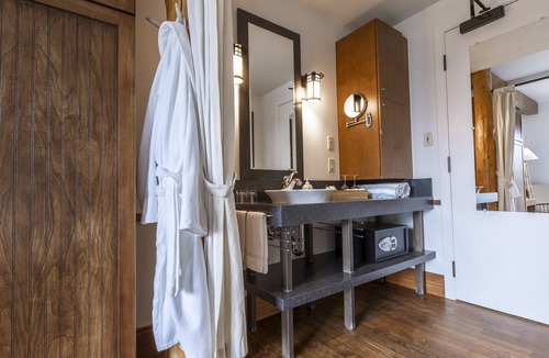 Sainte-Anne-des-Monts Hotel | Auberge de Montagne des Chic-Chocs - Sepaq
