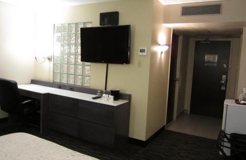 District Wright - Parc - de - la - Montagne Hotel | Auberge de la Gare
