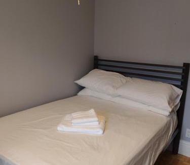 Cote-Saint-Paul House | Auberge Jade