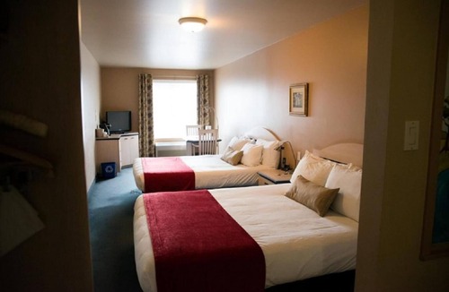 Amqui Hotel | Auberge l'Ambassadeur
