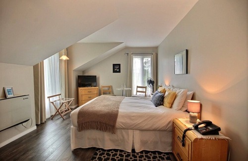 North Hatley Bed & Breakfast | Auberge la Chocolatière
