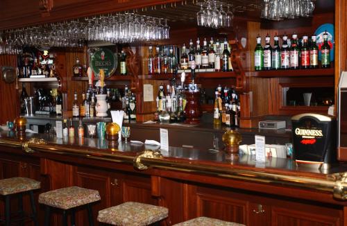 Knowlton Hotel | Auberge Lakeview Inn