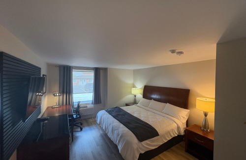 Alfred Hotel | Auberge Le Chardo Inn