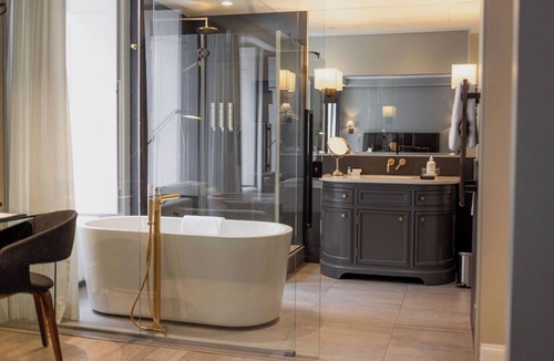 Lower Town Hotel | Auberge Saint-Antoine
