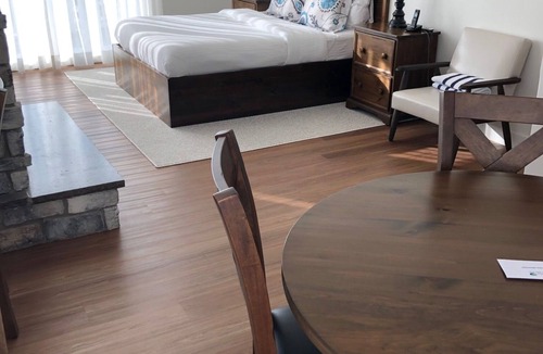 Brome-Missisquoi Regional County Municipality Hotel | Auberge West Brome