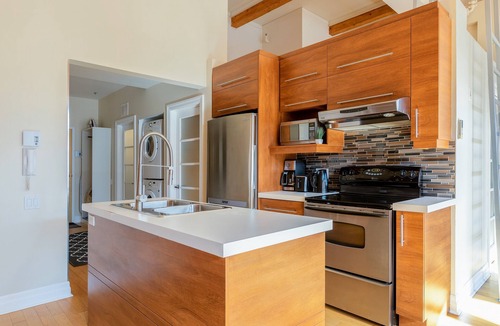 Vieux-Quebec-Cap-Blanc-colline Parlementaire Condo | Authentic loft for family of 4 in the heart of Old Quebec