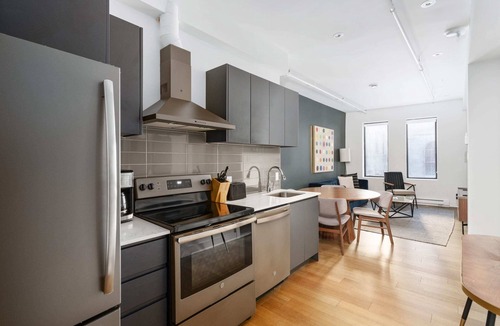 Chinatown Apartment | Bakan- Queen 1Bedroom Old Montreal