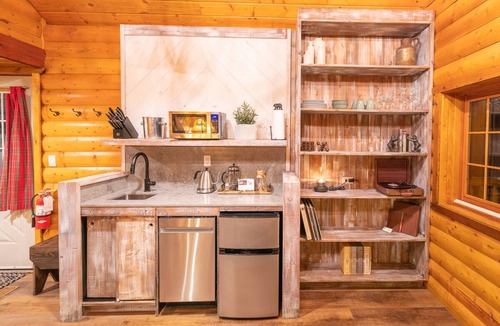 Lake Louise Cabin | Baker Creek | Two Bedroom Cabin