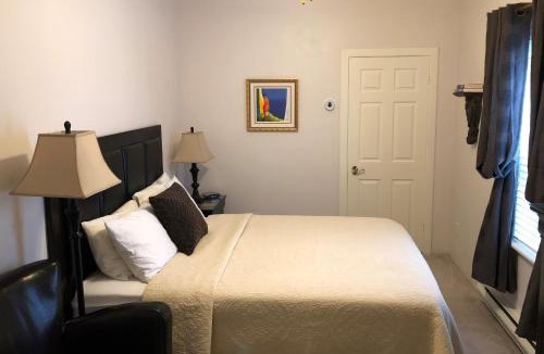Downtown St. John's Bed & Breakfast | Balmoral House Bed & Breakfast