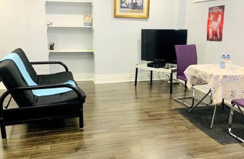 Brampton Apartment | basement apartment available.