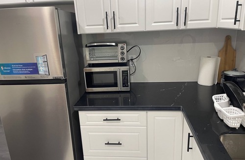Durham Region Apartment | Basement Apartment in a quiet area (875 sqft)